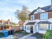 5 Bedroom Detached House