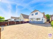 5 Bedroom Detached House