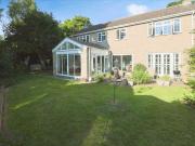 5 Bedroom Detached House