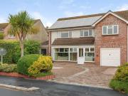 5 Bedroom Detached House