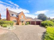5 Bedroom Detached House