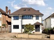 5 Bedroom Detached House