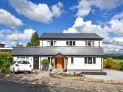 5 Bedroom Detached House
