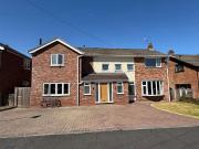 5 Bedroom Detached House