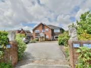 5 Bedroom Detached House