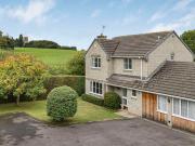 5 Bedroom Detached House