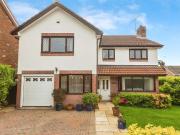 5 Bedroom Detached House