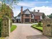 5 Bedroom Detached House