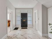5 Bedroom Detached House