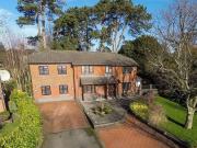 5 Bedroom Detached House