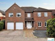 5 Bedroom Detached House