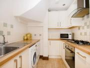 5 bedroom detached house for rent in Beverley Gardens,...