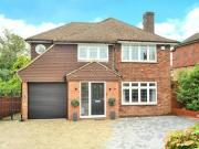 5 Bedroom Detached House For Rent In Coulsdon