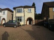 5 bedroom detached house for rent in Fletchamstead...