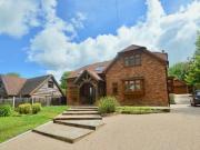 5 Bedroom Detached House For Rent In Meopham