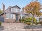 5 bedroom detached house for rent in Morningfield Road,...