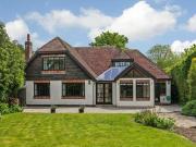 5 Bedroom Detached House For Rent In Winchester