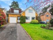 5 Bedroom Detached House For Rent In Woking, Surrey 5 Bedroom Detached House For Rent In Woking, Surrey