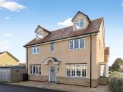 5 bedroom detached house for sale