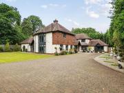 7 bedroom detached house for sale