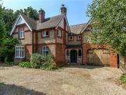 5 bedroom detached house for sale in Andover Road,...