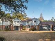 5 bedroom detached house for sale in Blackhorse Road...