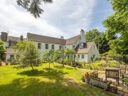 5 Bedroom Detached House For Sale In Brentford