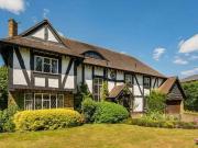5 bedroom detached house for sale in Broad High Way...