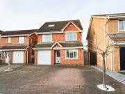 5 bedroom detached house for sale in Cedar Grove Blyth NE24