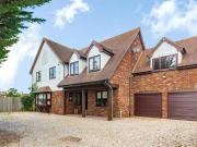 5 Bedroom Detached House For Sale In Chelmsford, Essex 5 Bedroom Detached House For Sale In Chelmsford, Essex