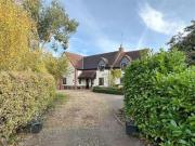 5 Bedroom Detached House For Sale In Crick