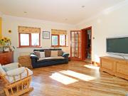5 bedroom detached house for sale in Fairway Gardens,...