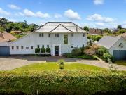 5 bedroom detached house for sale in Ferringham Lane,...