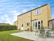 5 Bedroom Detached House For Sale In Halifax, West Yorkshire