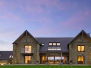 5 Bedroom Detached House For Sale In Hawksworth