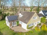 5 Bedroom Detached House For Sale In Hawkwell