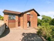 5 bedroom detached house for sale in Hillside Drive,...