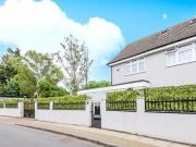 5 Bedroom Detached House For Sale In Kingsbury, London