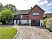 5 bedroom detached house for sale in Long Mill Lane,...
