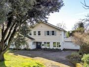 5 Bedroom Detached House For Sale In Maidenhead