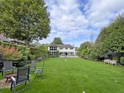 5 Bedroom Detached House For Sale In Maidenhead, Berkshire