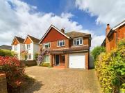 5 Bedroom Detached House For Sale In Maidenhead, Berkshire