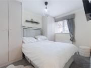 5 bedroom detached house for sale in Manor View,...
