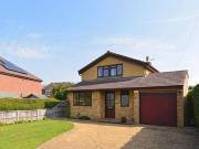 5 bedroom detached house for sale in Milford Godalming...