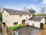 5 bedroom detached house for sale in Oakley Gardens,...