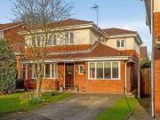 5 bedroom detached house for sale in Portside Close...