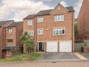 5 bedroom detached house for sale in Post Hill View,...