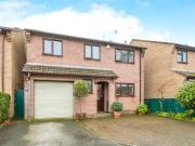 5 bedroom detached house for sale in Preston Close,...