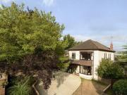 5 Bedroom Detached House For Sale In Reading, Berkshire