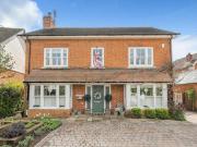 5 Bedroom Detached House For Sale In Reading, Oxfordshire